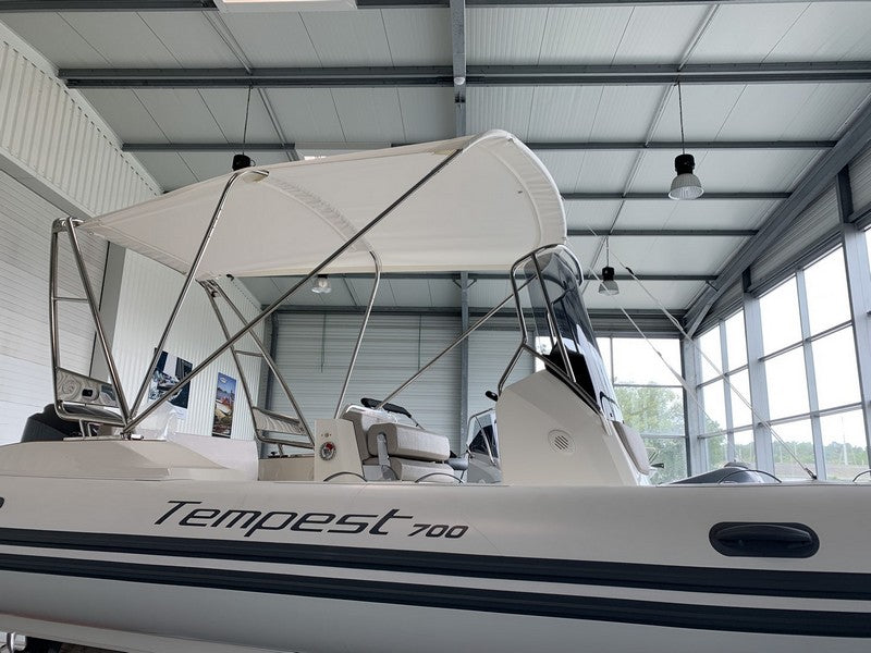 BIMINITOP WITH ARCH TEMPEST TEMPEST 700 OPEN NEW 2020
