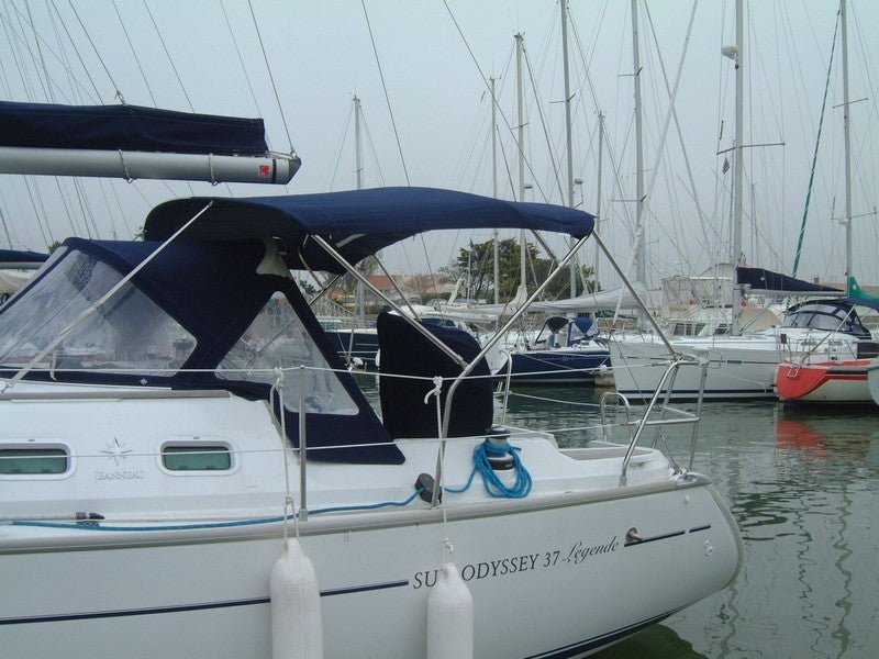 BIMINITOP LARGE 3 ARCHES SUN ODYSSEY SUN ODYSSEY 37 1999