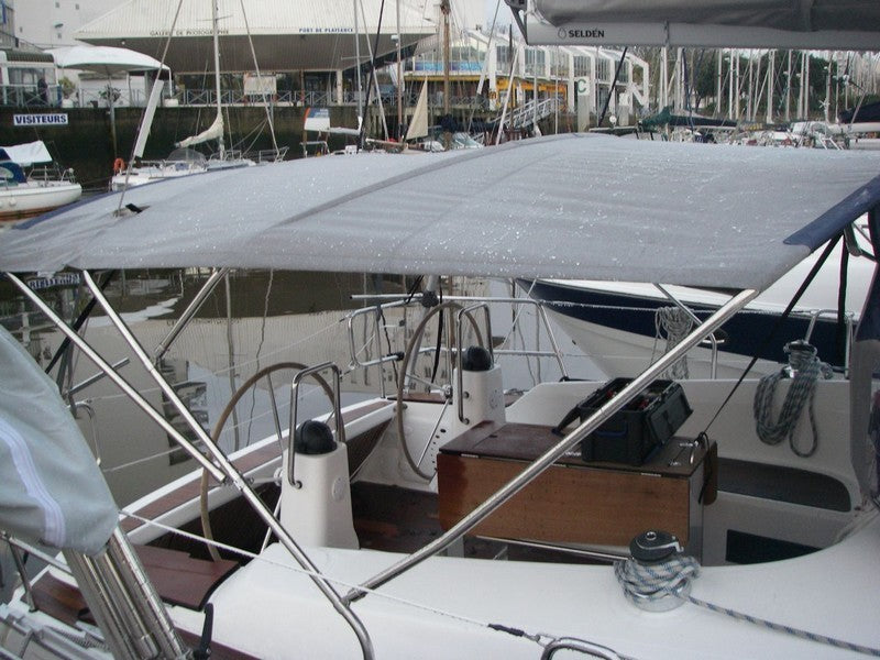 BIMINITOP LARGE 4 ARCHI BAVARIA BAVARIA 40 CRUISER 2011