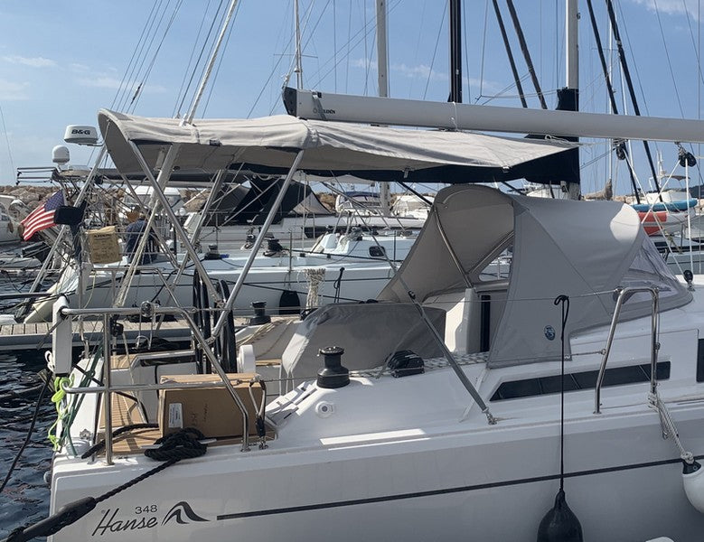 BIMINITOP SU BALCONE HANSE HANSE 348 2019
