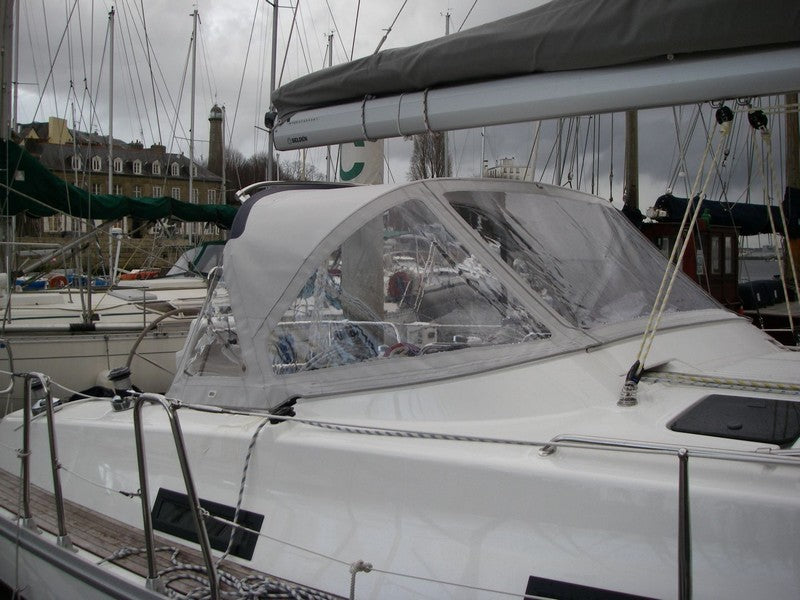 LARGE 2 ARCHES BAVARIA DECK HOOD BAVARIA 36 CRUISER 2011