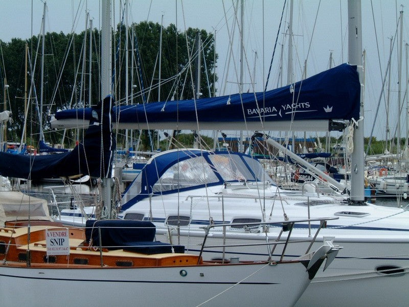LARGE 2 ARCHES BAVARIA DECK HOOD BAVARIA 42 CRUISER 2005