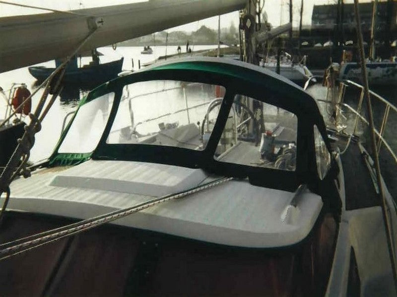 EVASION 37 1980 LARGE 2 ARCHES DECK HOOD