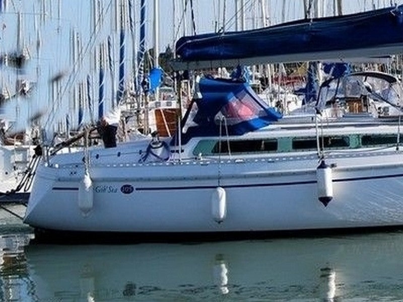 LARGE 2 ARCHES DECKHOOD GIB SEA GIB SEA 105 1979