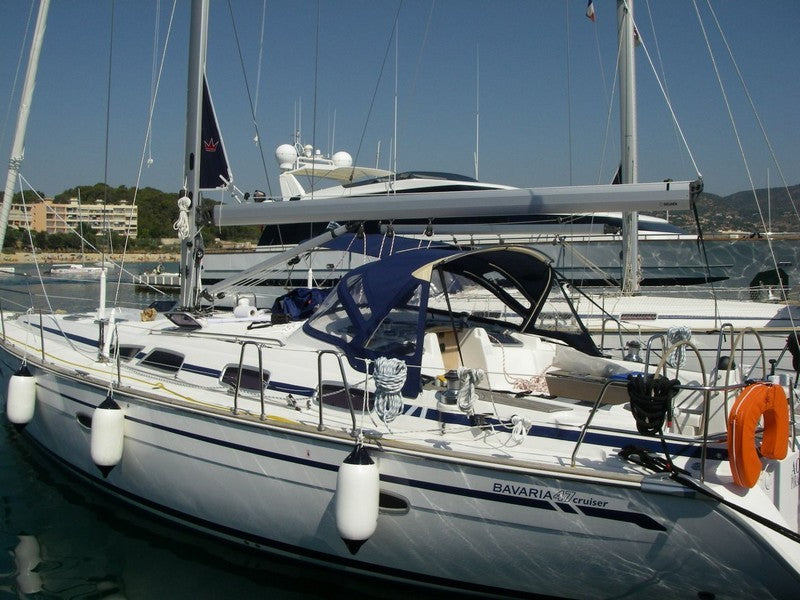 CAPPOTTA DI TUGA MAXI 3 ARCHI BAVARIA BAVARIA 47 CRUISER 2009