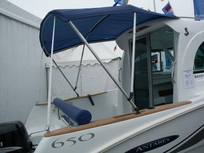 2-ARCH ALU R AWNING ANTARES ANTARES 650 HB 2004