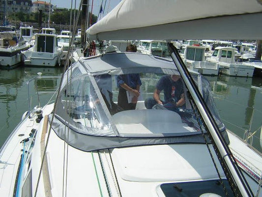 LARGE DECK HOOD 2 ARCHES SUN FAST SUN FAST 32I 2000