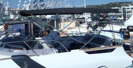 BIMINITOP 4 STAINLESS STEEL ARCHES FLYER FLYER 8 8 SUNDECK 2016
