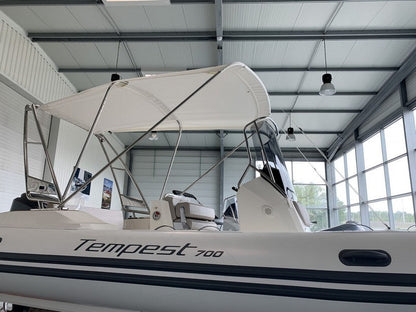 BIMINITOP AVEC ARCHET TEMPEST TEMPEST 700 OPEN NOUVEAU 2020