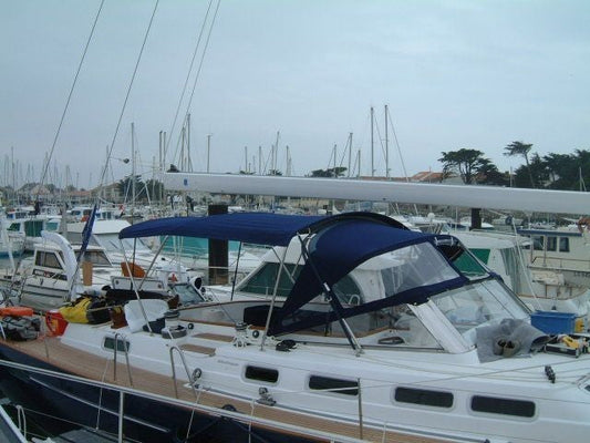 BIMINITOP LARGE 3 ARCHES BENETEAU BENETEAU 57 2003