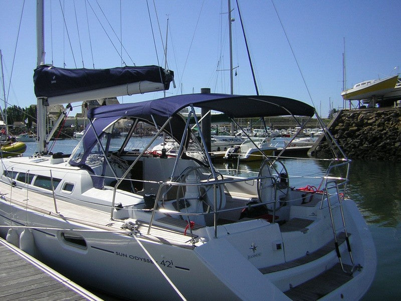 BIMINITOP LARGE 3 ARCHI SUN ODYSSEY SUN ODYSSEY 42 I PERFORMANCE  2007