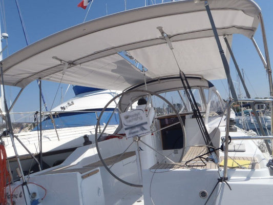 BIMINITOP SUR BALCON HANSE HANSE 325 2011