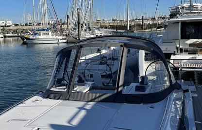 LARGE DECK HOOD 2 BAVARIA BAVARIA C38 2021