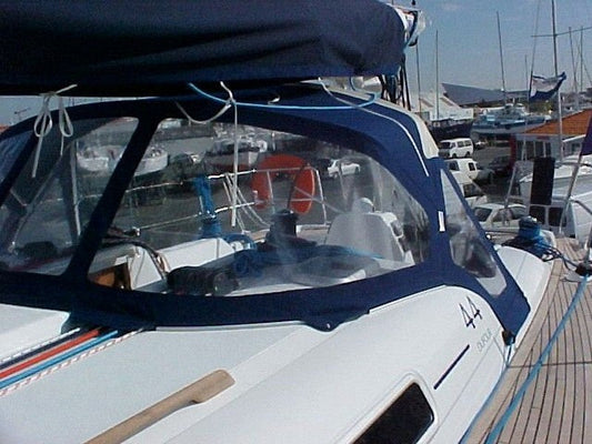 LARGE DECK HOOD 2 ARCHES DUFOUR DUFOUR 44 2003
