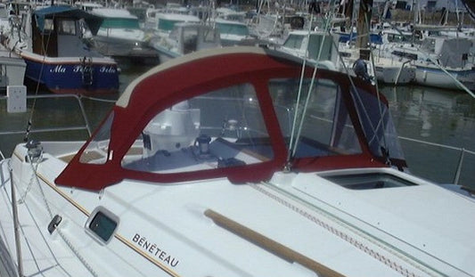 OCEANIS 311 1997 GRAND CAPOT DE PONT À 2 ARCHES