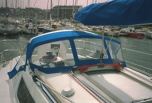 GRAND CAPOT À 2 ARCHES SUN ODYSSEY SUN ODYSSEY 33 33 1 1991