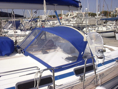TUGA MAXI 3 ARCHES BAVARIA HOOD BAVARIA 42 1998