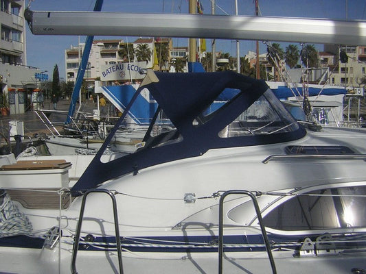 TUGA MAXI 3 ARCHES BAVARIA CAPOT BAVARIA 50 VISION 2007