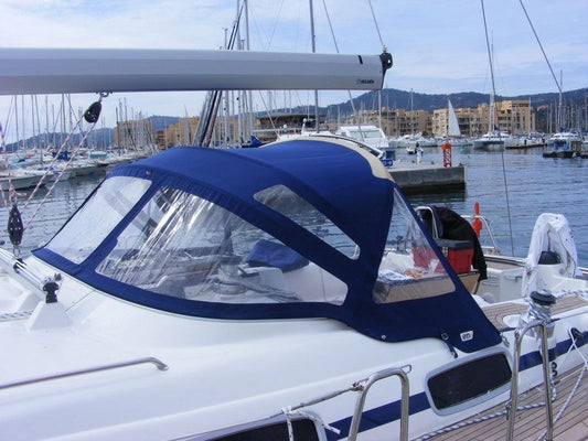 MAXI CAPOT DE PONT 3 ARCHES BAVARIA BAVARIA 51 CRUISER 2009