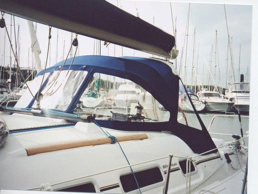 COAT OF DECKHOUSE MAXI 3 ARCHES OCEANIS OCEANIS 373 2004