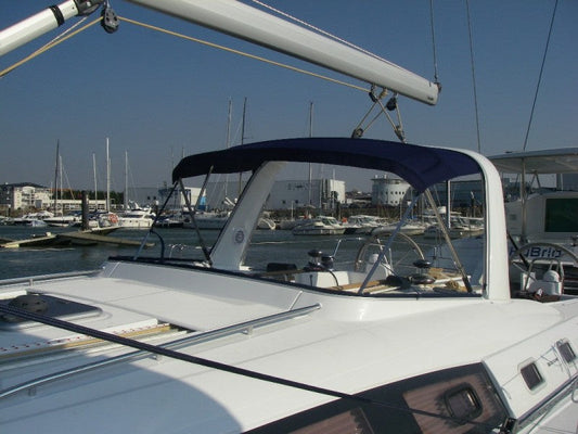 OCEANIS 50 NL 2010 MAXI 3 ARCHES CAPOT DE PONT
