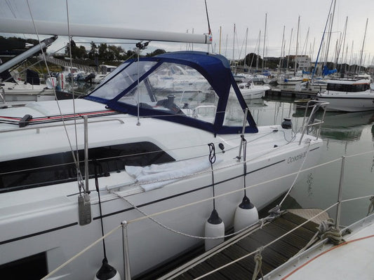 OCEANIS HOOD OCEANIS 30 1 2019
