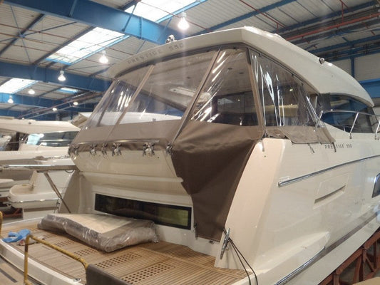 FERMETURE DE COCKPIT PRESTIGE PRESTIGE 550 F 2012
