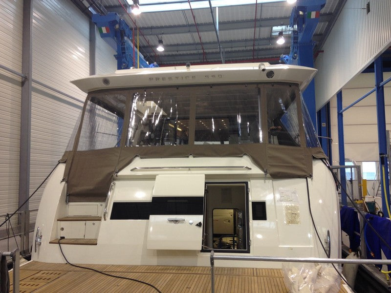 COCKPIT CLOSURE PRESTIGE PRESTIGE 680 F 2015
