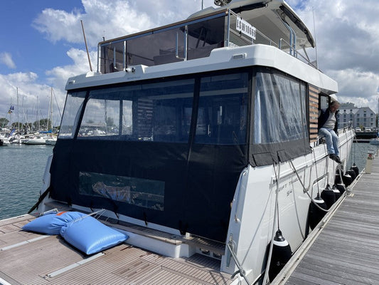 FERMETURE DU COCKPIT SWIFT TRAWLER SWIFT TRAWLER 54 2024