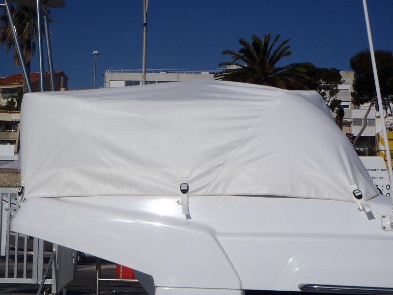 COPERTURA FLYING BRIDGE BARRACUDA BARRACUDA 9  2012