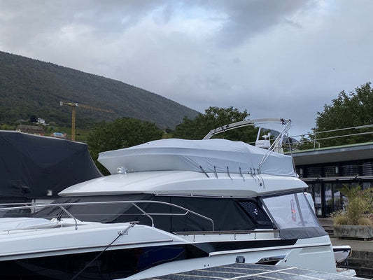 COUVERCLE DE PONT VOLANT PRESTIGE PRESTIGE F4 9 2024