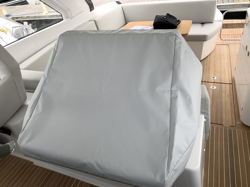 HOUSSE DE BANC CONDUCTEUR GRAN TURISMO BENETEAU GRAN TURISMO 36 2019