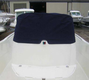 CAP CAMARAT COUVERCLE DE CONSOLE CAP CAMARAT 635 CONSOLE CENTRALE OUVERTE 2007
