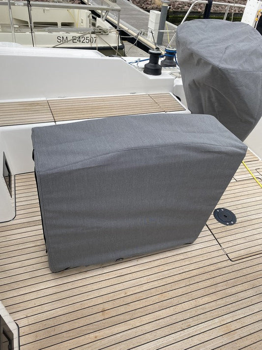 HOUSSE DE TABLE DE COCKPIT BAVARIA BAVARIA C46 2024