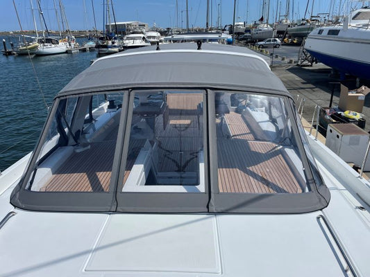 LARGE SPRAYHOOD OCEANIS OCEANIS YACHT 60 2022