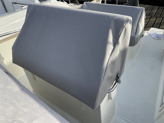 POST RHEA LEANING BAG RHEA 23 2012