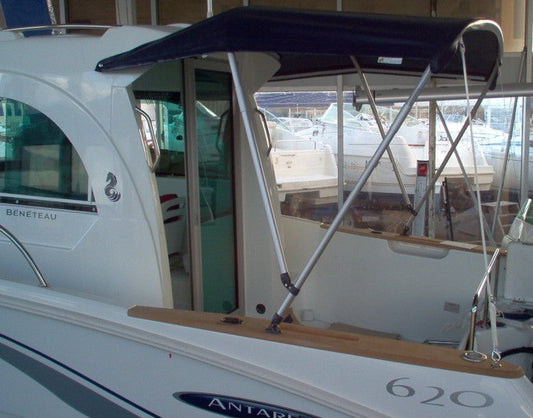 2 ARCHES ALU R AWNING ANTARES ANTARES 620 HB 2004